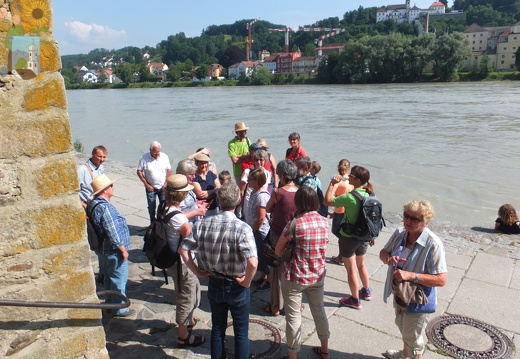 2016-06-25 16-18-05 Stadtfuehrung Passau